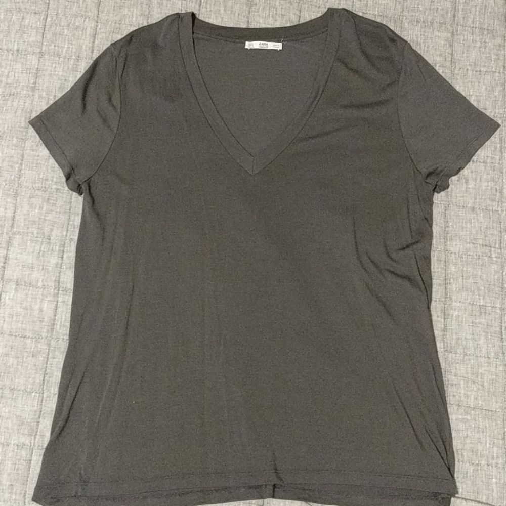 Zara V Neck T-shirt